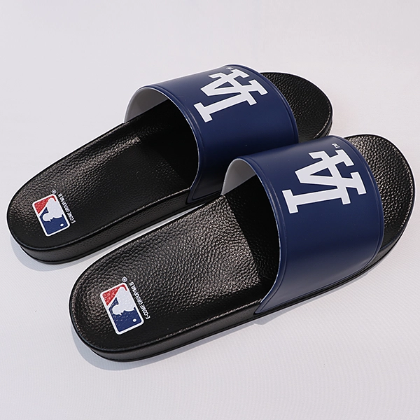 MLB ロサンゼルス・ドジャース シャワーサンダル BLACK x NAVY