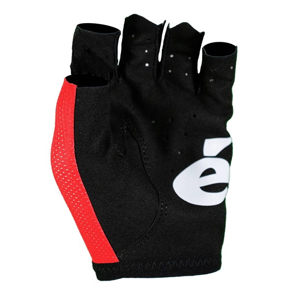 ヴィスマ・リースアバイク ブエルタ・ア・エスパーニャ 2025 優勝記念グローブ