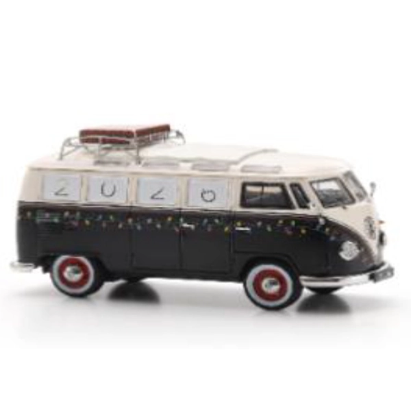 1/43スケール Schuco（シュコー）1960 VW T1 Bus "Christmas Edition 2026"