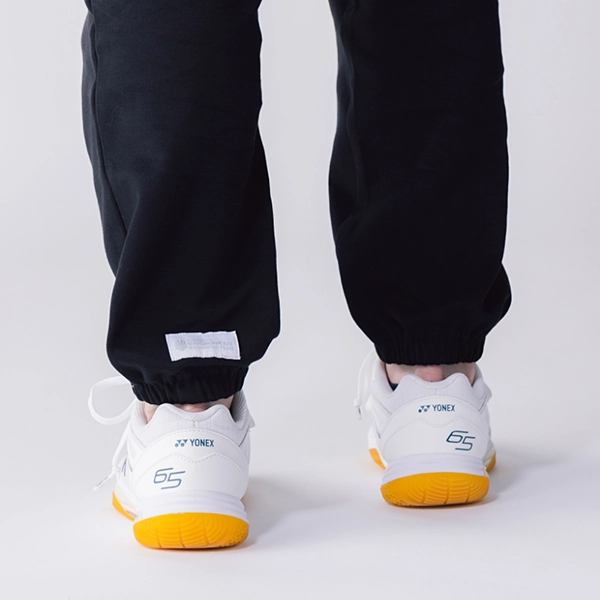 くまもと再春館製薬所バドミントンチーム公式 【イフミック加工】スウェットパンツ (ブラック)