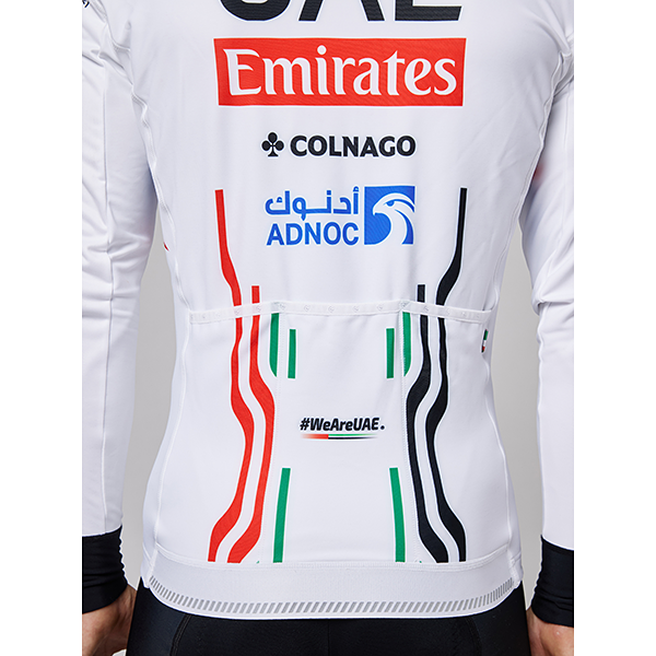 UAE TEAM EMIRATES 2024 ジャケット