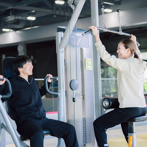 くまもと再春館製薬所バドミントンチーム公式 【イフミック加工】スウェットジップパーカー (ブラック)