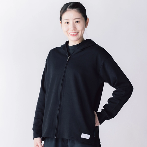くまもと再春館製薬所バドミントンチーム公式 【イフミック加工】スウェットジップパーカー (ブラック)