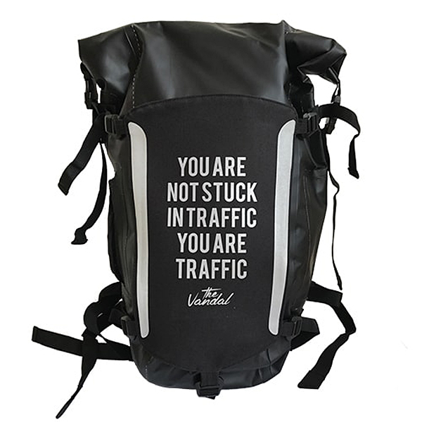 THE VANDAL ウォータープルーフバックパック　You are not stuck in traffic