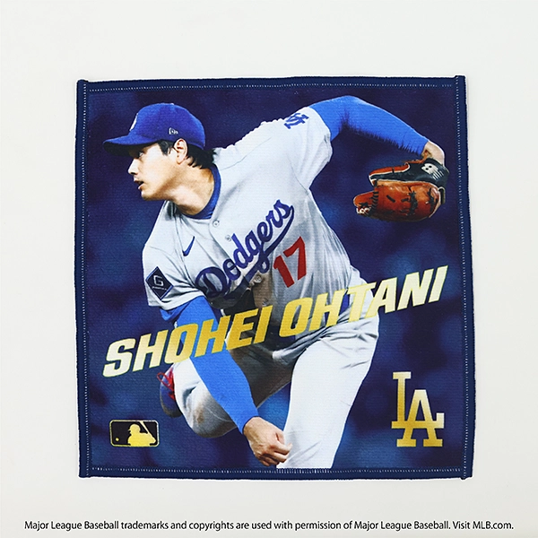 大谷翔平 オフィシャルグッズ THE GOLDEN TWO-WAY マイクロファイバー ハンドタオル